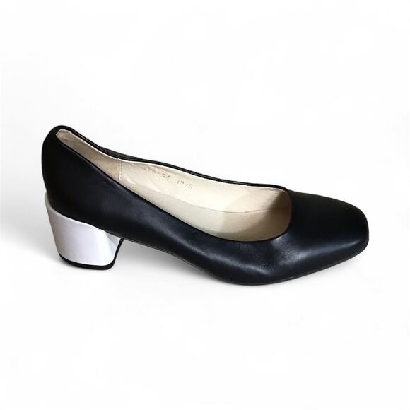 Women Black and White 2inch block heel Pumps Bus Stop boutique Sz. 39.5/9.5 - Picture 1 of 10